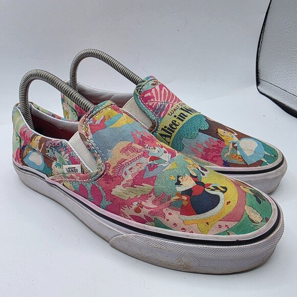 Vans x Disney Alice in Wonderland Womens Size 8.5 Slip On Shoes Cute Casual